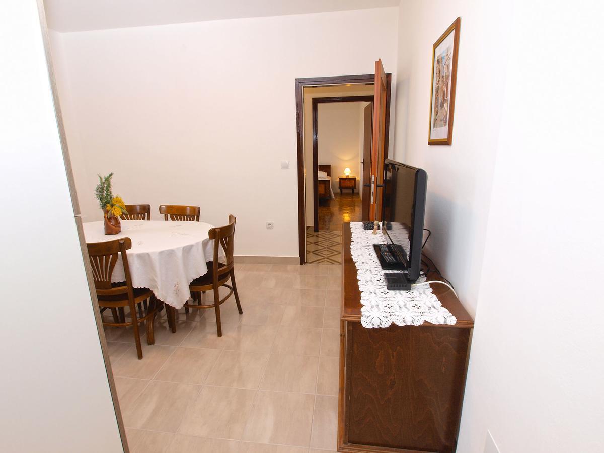 Apartments Ivan 1031 Fažana Esterno foto